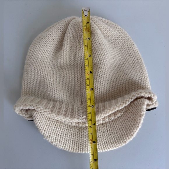 Ambler Cream Wool Cap - Picture 8 of 8